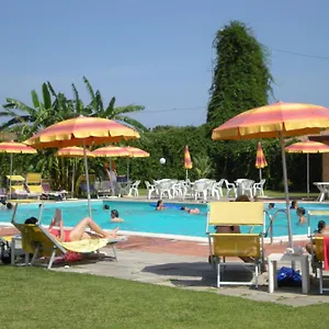 Villaggio Artemide Aparthotel